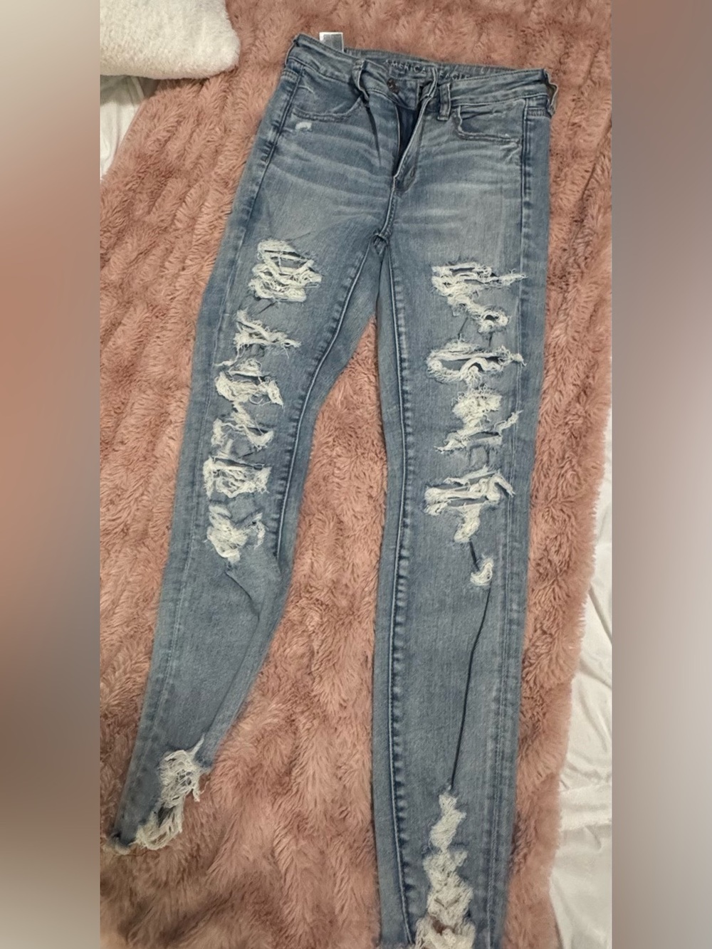 American Eagle Outfitters Distressed Light Blue Skinny Jeans